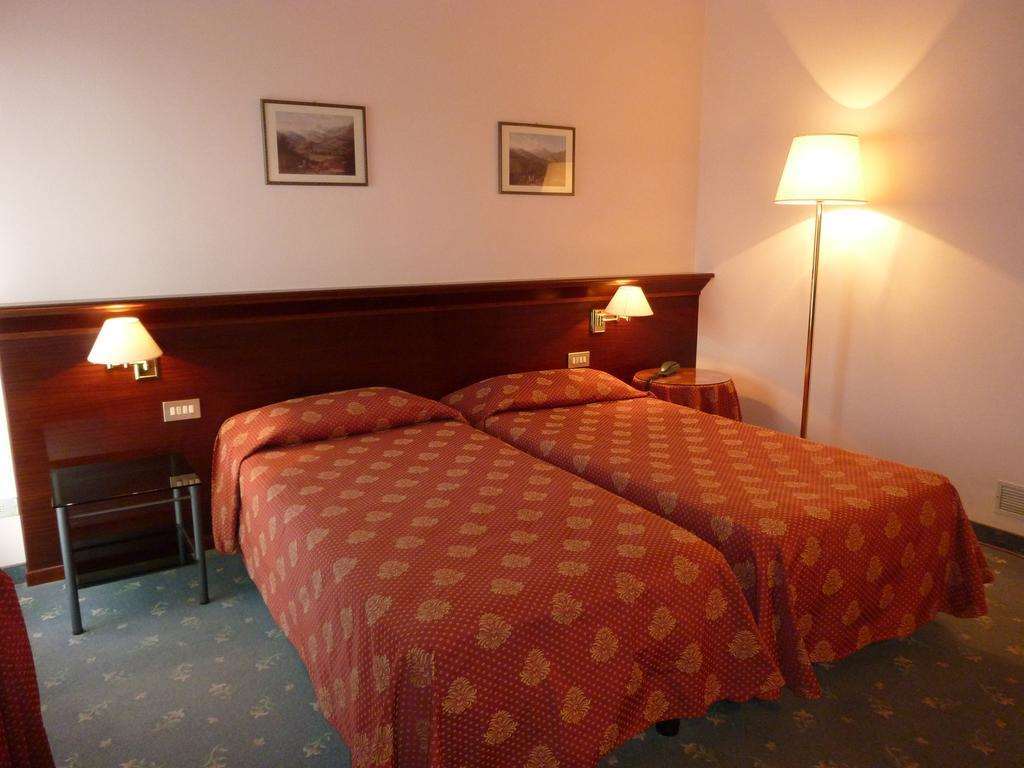 Hotel Torretta Montecatini Terme Værelse billede